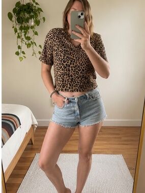wild fable leopard print cropped boxy t-shirt tan black size small